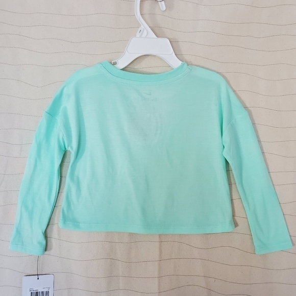 Nike Girls Iconclash Long Sleeve Tee Mint Foam 26K184-E6D Size 2T NEW - Picture 3 of 5